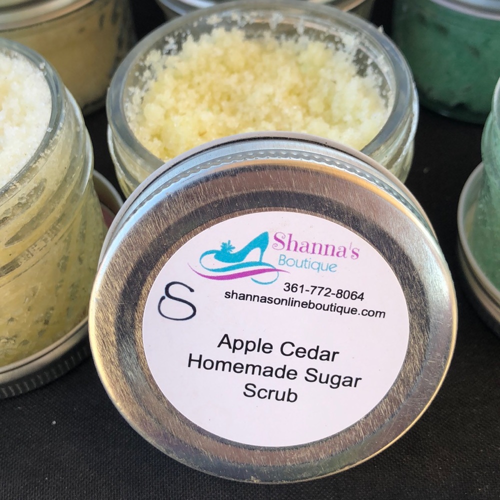 4 Oz Apple Cedar Sugar Scrub